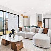 Brand-new 3-bed Townhouse in Pascoe Vale