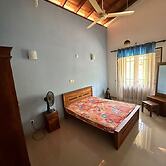 Albion Nest  Galle