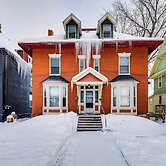 Steps to Dtwn Sault Ste Marie: Historic Home!