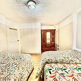 3bedroom Entire House in Stockport Town Manchester