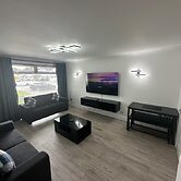 Family - Garden - Parking - Wifi - Sleeps 5