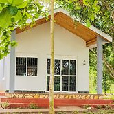 Gray Hideaway Resort