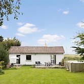 House With Large Garden, Campfire hut