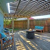 3 Cozy Cottages Fire Pit, Walkable Location in Spanish Village