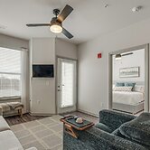 Central Condo 2 Mi to Downtown Fuquay-varina