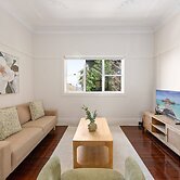 Bright 2-bed Apartment in Coogee