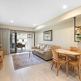 Close to Airport, Cafes, Train & Boondall Wetlands