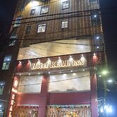 HOTEL REAL INN