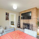 Convenient + Cozy! Apartment in DC Suburbs!