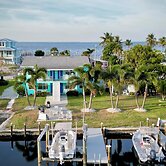 MALU LANI Inn & Marina