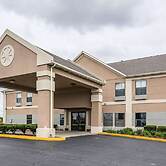 Relax Inn & Suites