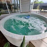 Winter Escape-private spa