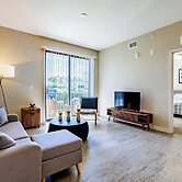 Modern 1BR Condo w/ Pool & BBQ Near Fort Myers