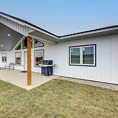 New-build, Mtn-view White Sulphur Springs Home!