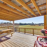 100-acre Family Getaway in Kenbridge: Pets Welcome