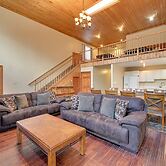 < 1 Mi to Hunter Mtn Skiing: Family-friendly Stay!