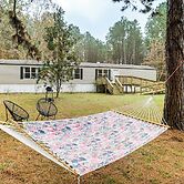 Hike, Bike & Boat: Peaceful Piney Woods Home!