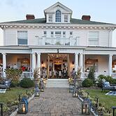 Pandora's Manor Bed & Breakfast