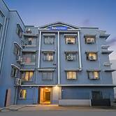Fabhotel Binayak Inn