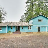 Private Beach, Stunning Views! Home on Oyster Bay!