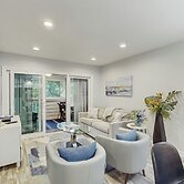 2BR Oceanview Condo - Steps From the Beach