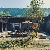 Tsingpu Tulou Retreat