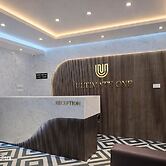 Hotel Ultimate One
