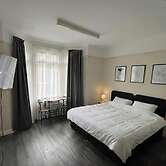 Gassiot House