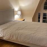 3 Bed Sleeps 6 Free Parking Enclosed Garden