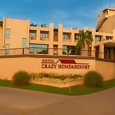 HOTEL CRAZY HOME AND RESORT