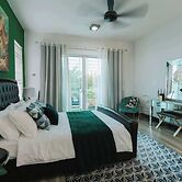 Spacious Luxury 6BR Home in Kemensah, KL