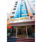 Son Tung Hotel - Kim Dong Walking Street