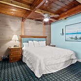 Oceanfront Inn Room #5 - Standard Room - King Bed