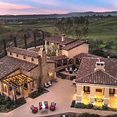 Villa Di Gioia by AvantStay | Private Wine-Country Estate + Vineyard V
