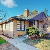 2BR Centrally Located Duplex Near Shopping