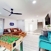 Dog-friendly Home: Saltwater Pool, Fire Pit, Games