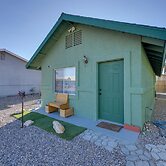 Near Parks, Shops & Eats! Bullhead City Casita