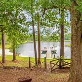 3BR Tranquil 30-acre Venue w/ Private Pond