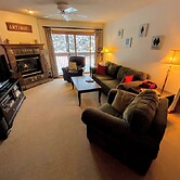 SC4 Ski Slope Views! Bretton Woods Condo