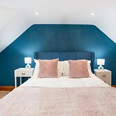 Beachside Stay - 4 Mins Walk - Free Parking