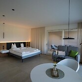 Zilli Studio Apartments