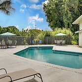 < 1 Mi to Dtwn Hilo: Comfy Condo w/ Pool Access