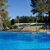 Mobilheim auf dem Hugel mit Pool