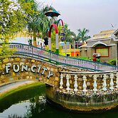 MJ FUNCITY WATER PARK &RESORT