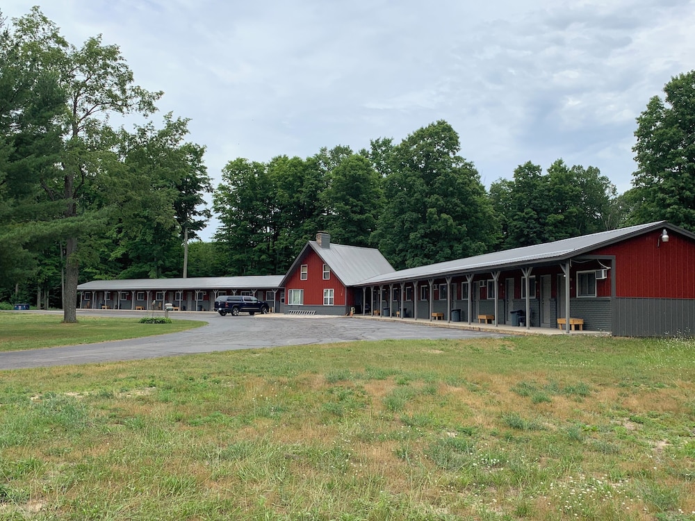 Mountain Valley Lodge & Campground
