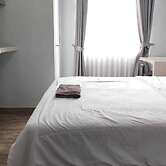 Easton Park Naffi Rooms by Mustika