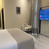 Rhino suite Yola