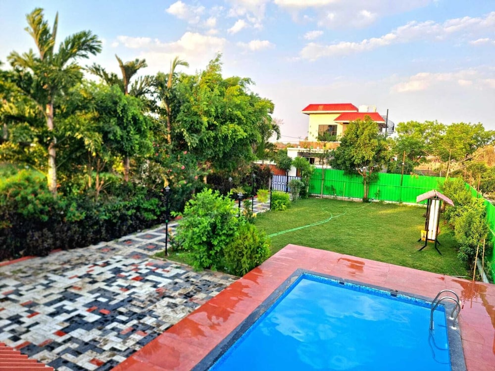 Arika Farm House