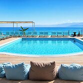 Agnes Beach Hotel Apartments