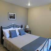 Vassia Holiday Home's